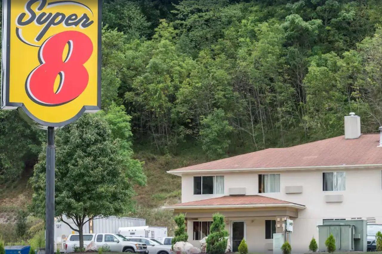 Super 8 By Wyndham Pittsburgh/Monroeville Eksteriør bilde