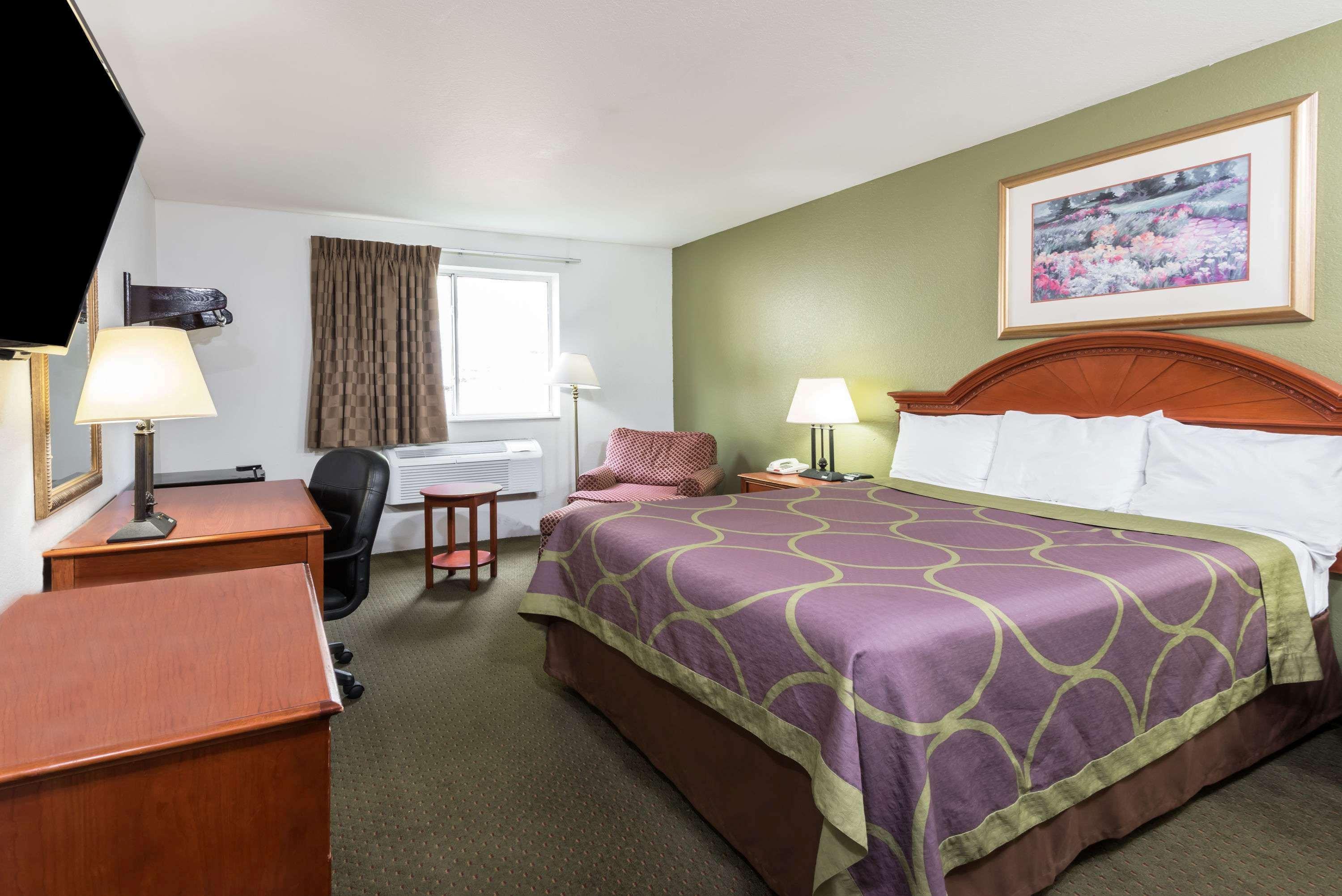 Super 8 By Wyndham Pittsburgh/Monroeville Eksteriør bilde