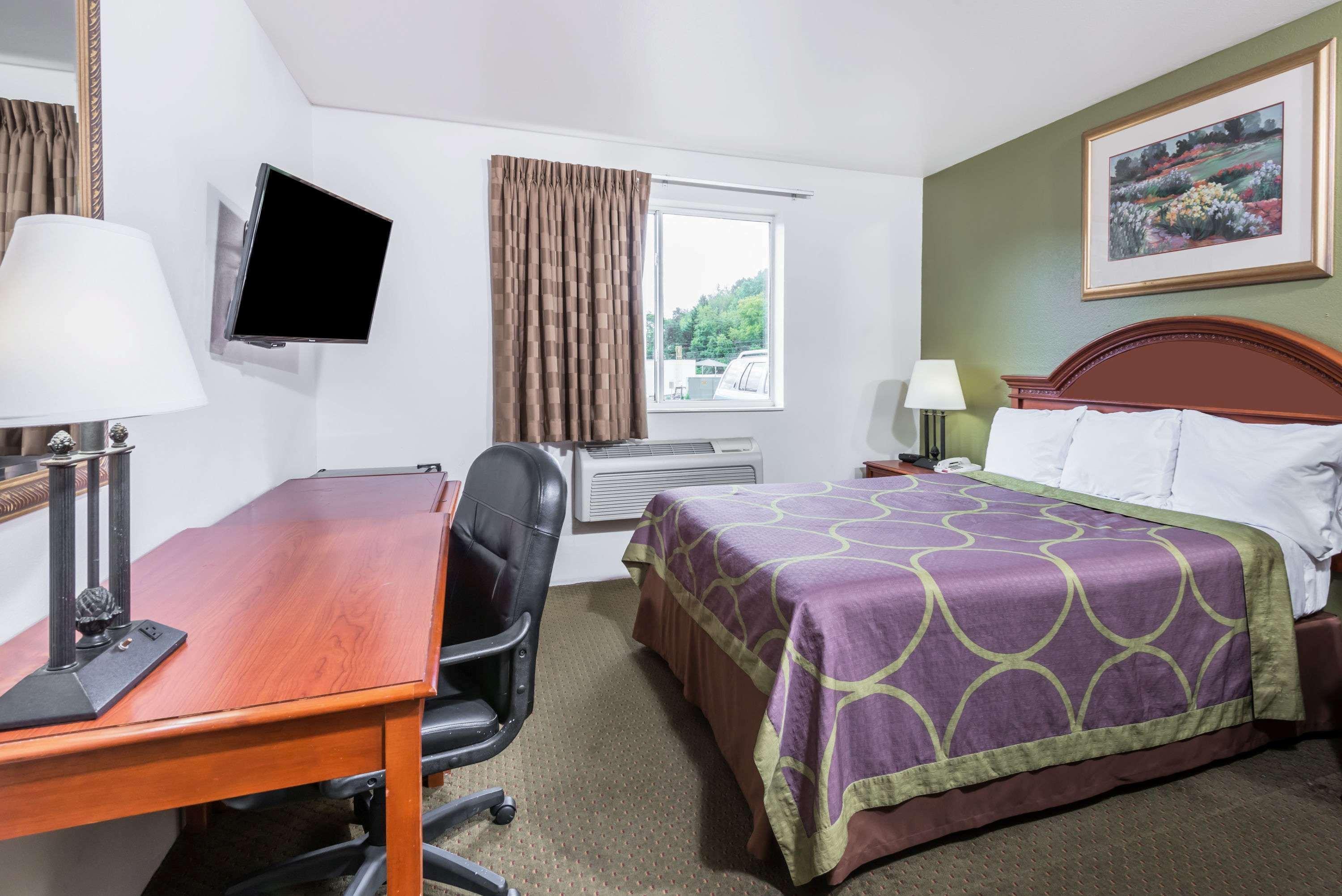 Super 8 By Wyndham Pittsburgh/Monroeville Eksteriør bilde