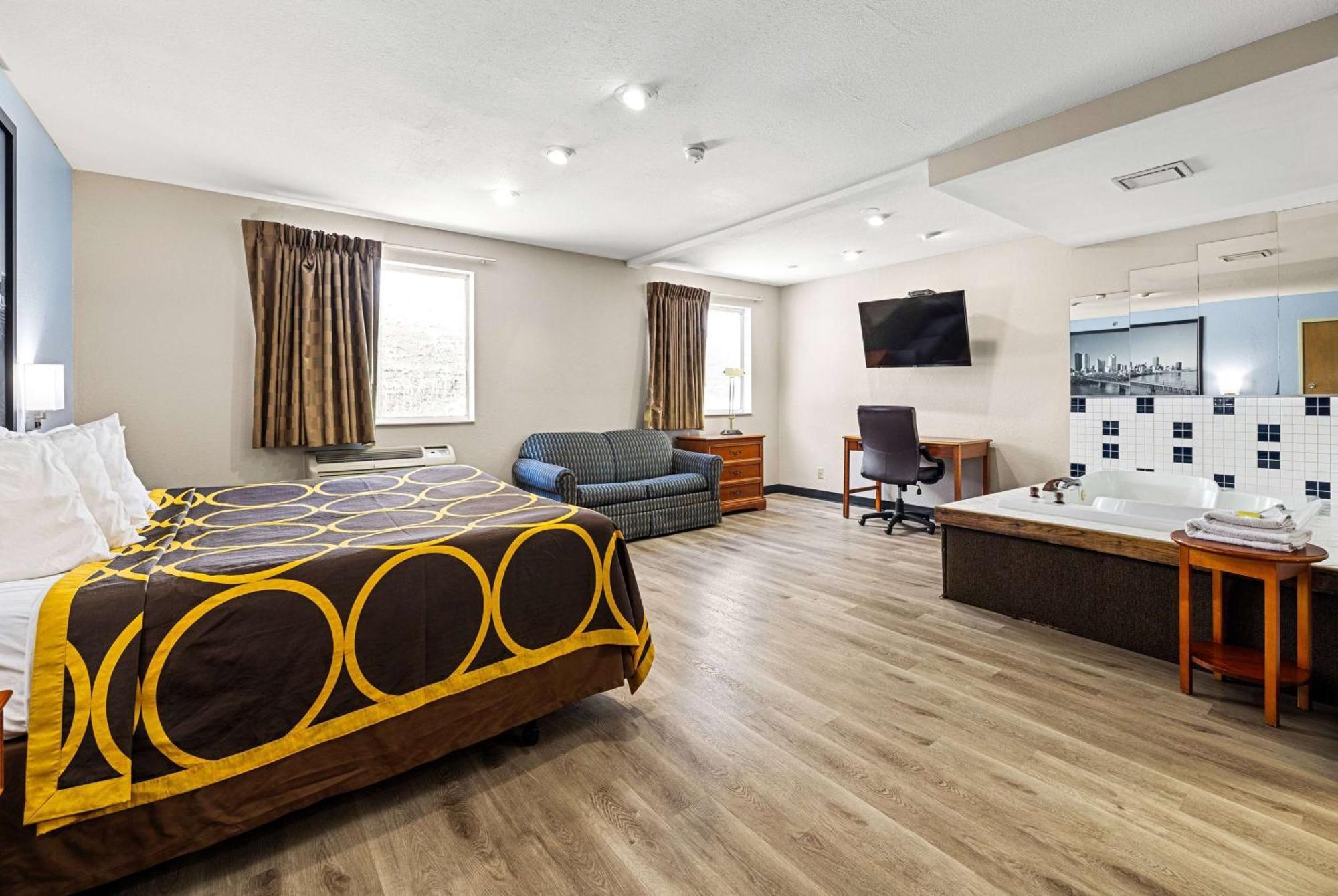 Super 8 By Wyndham Pittsburgh/Monroeville Eksteriør bilde